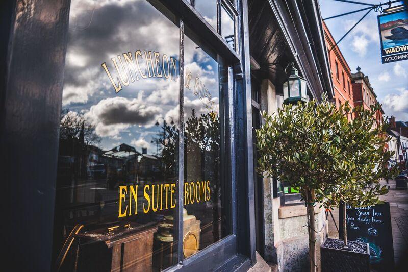 Black Swan Hotel Devizes Exterior foto